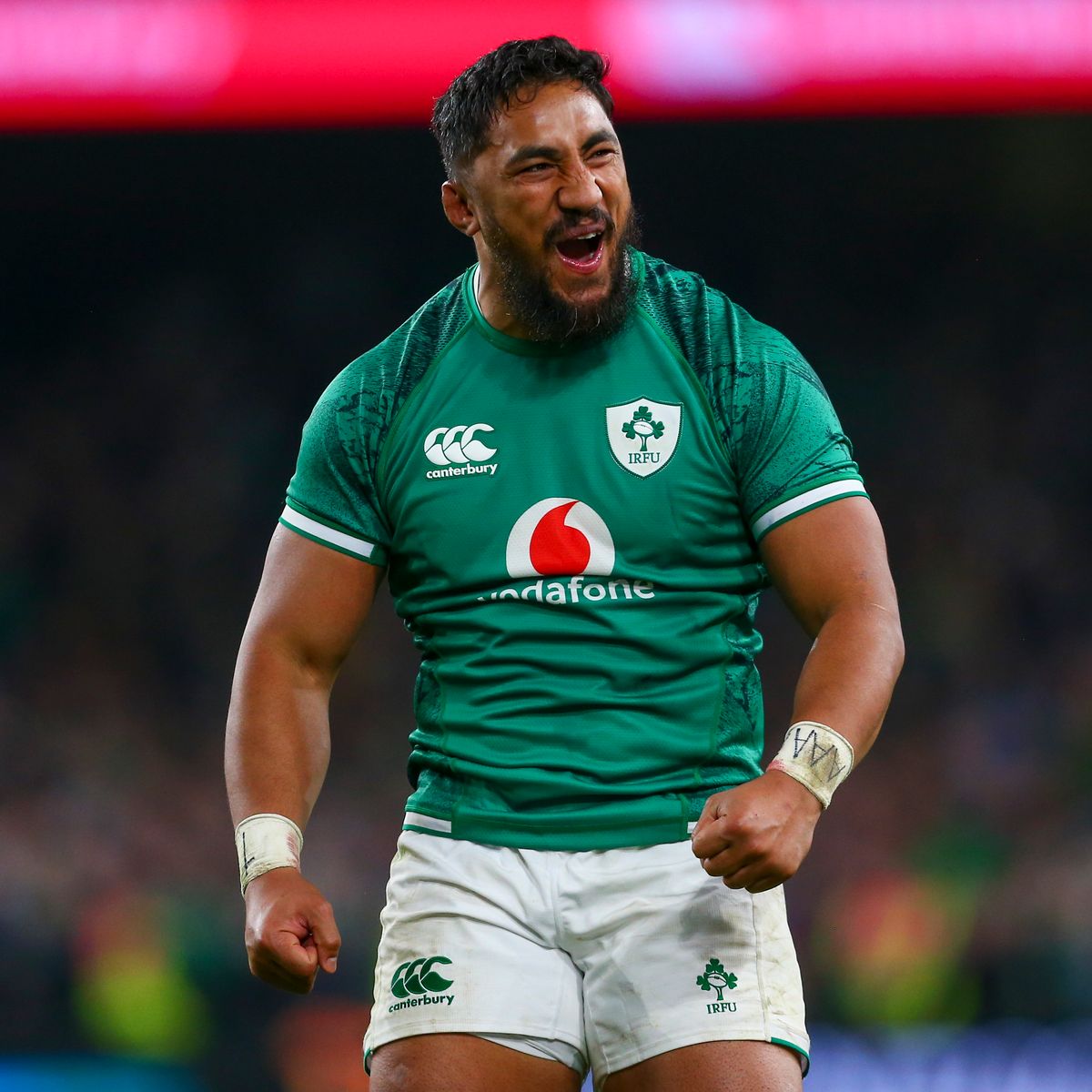 Bundee Aki